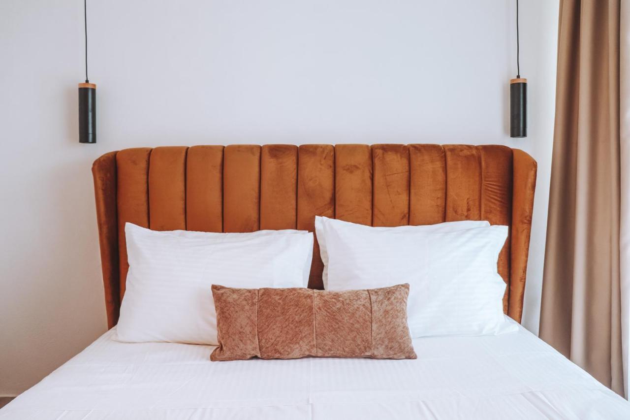 ניקיטי Sithon Diamond Suites 2 מראה חיצוני תמונה